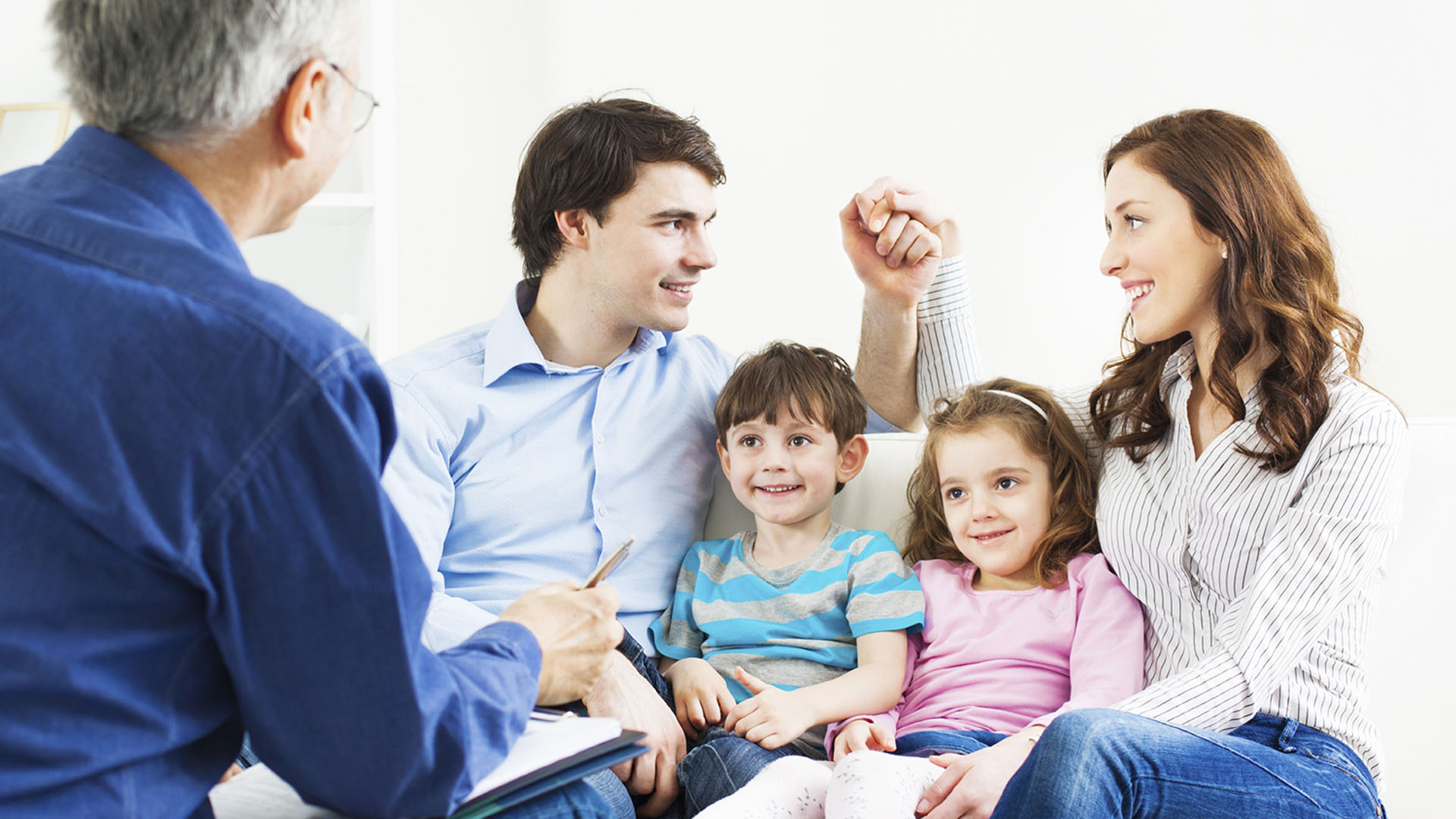 Çift ve Aile Danışmanlığı ile İlişkilerde Güven ve Uyum Yeniden Nasıl İnşa Edilir?